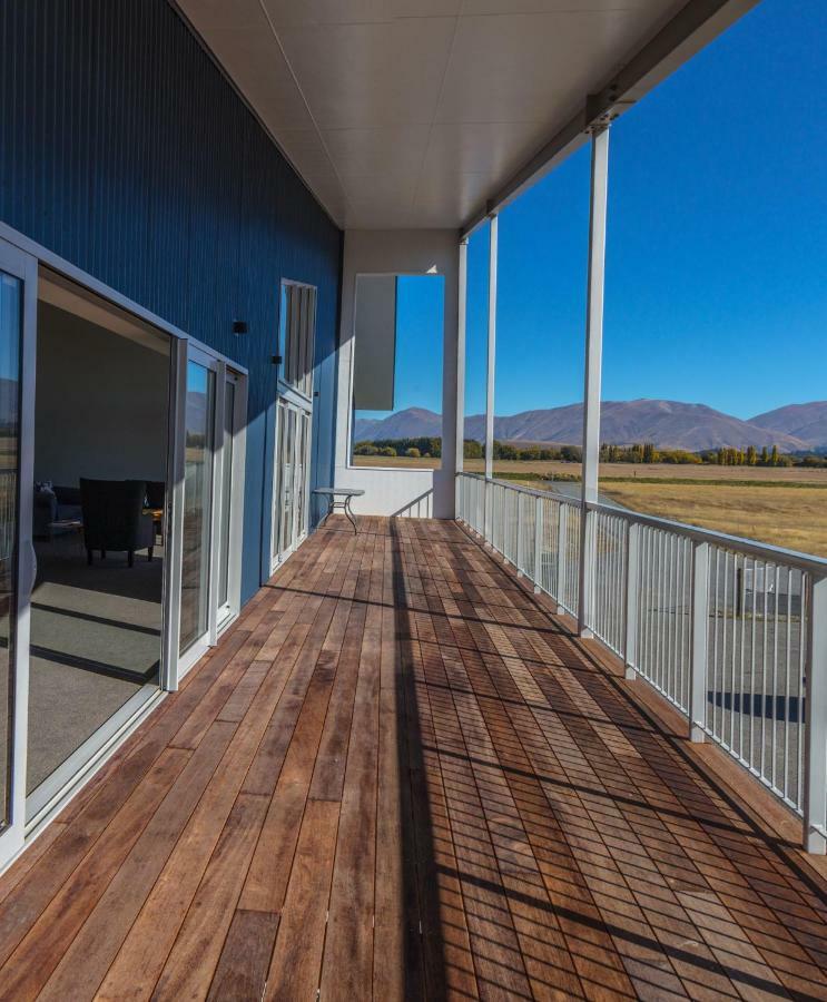 Pukaki Air Lodge Твайзел Екстер'єр фото